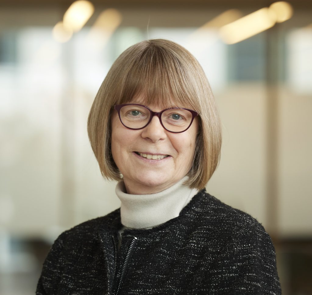 Headshot of Prof Dame Lynn Gladden.